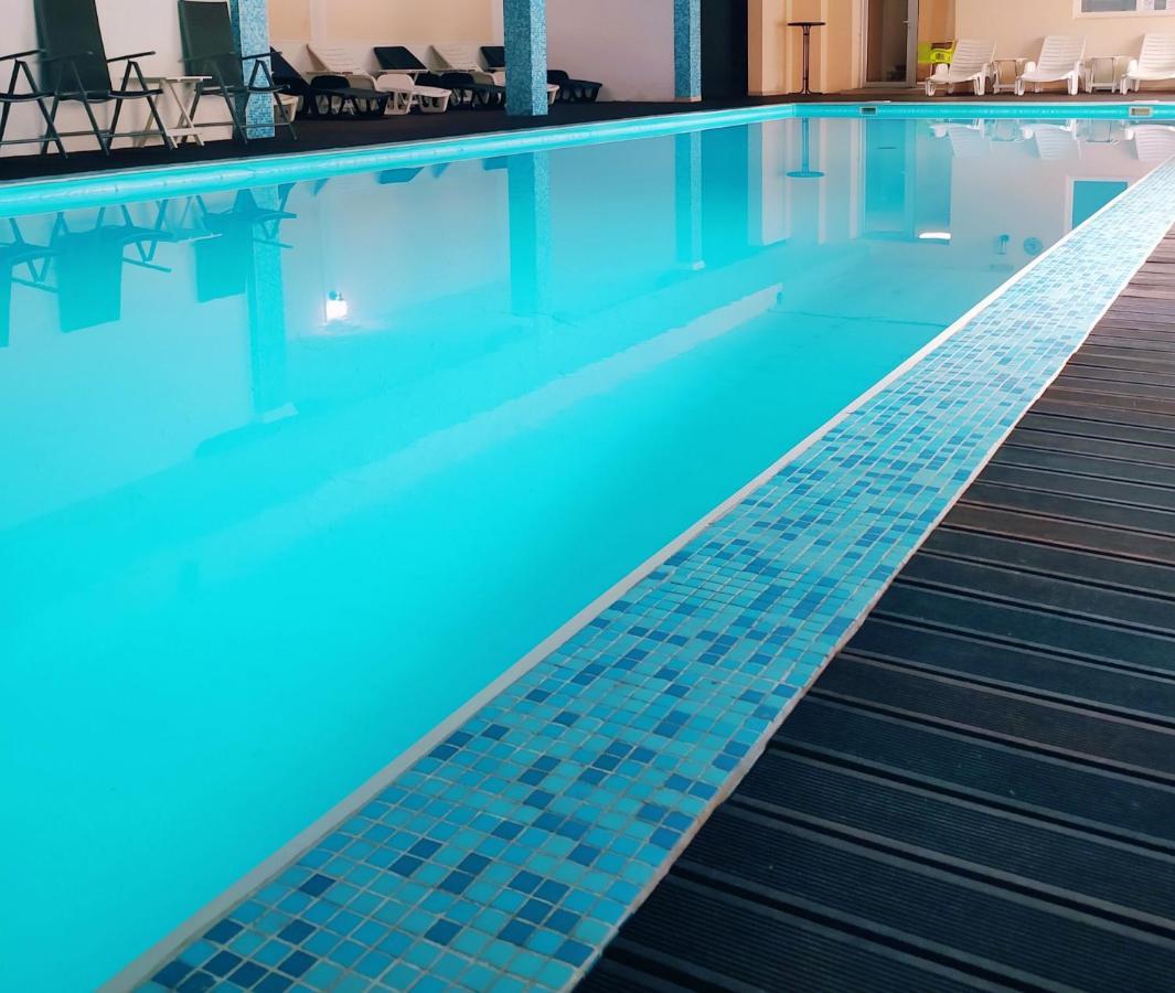 Hotel Aquastar Danube Кладово Екстериор снимка